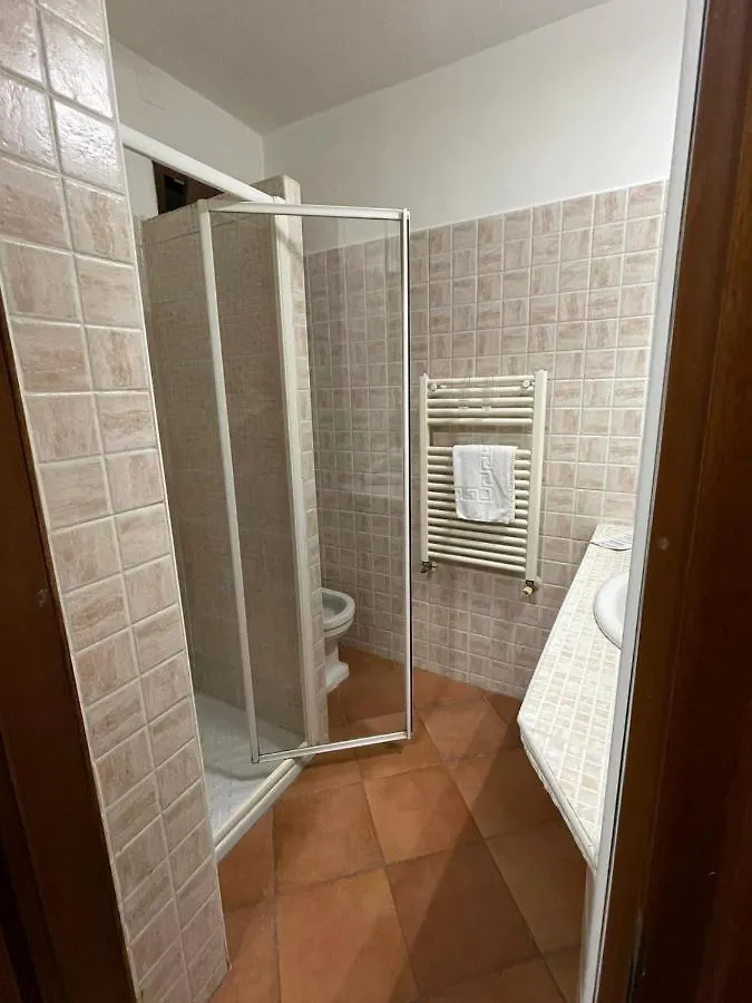 Ground Floor Studio - Monolocale Max 2 Ospiti - Fiumicino Aeroporto E Fiera - Self Check-In Apartment